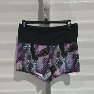 Loco‎ Skailz High-Waist Purple Patterned Bike Shorts with Black Waistband Large